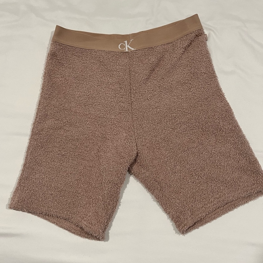 Calvin Klein plush sleep shorts size small